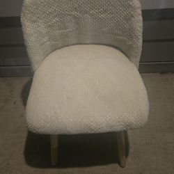 Cozy Accent Chair
