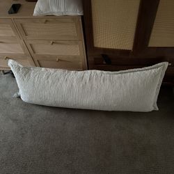 Pregnancy Pillow
