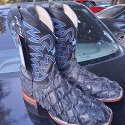 Pirarucu fish cowboy boots (new)