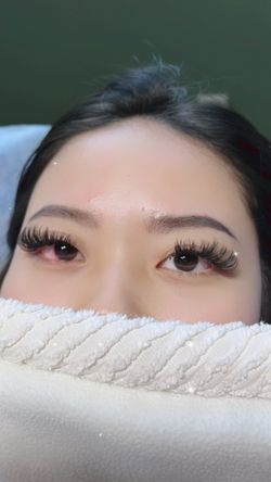 Eyelash