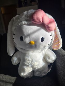 Hello Kitty Easter Greeter