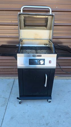 Outdoor Electric Grill With Stainless Steel Lid And Control Panel