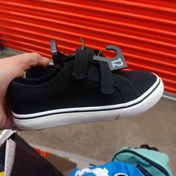 Brand New Kids Velco Size 12 