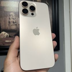 iPhone 16 Pro Max 