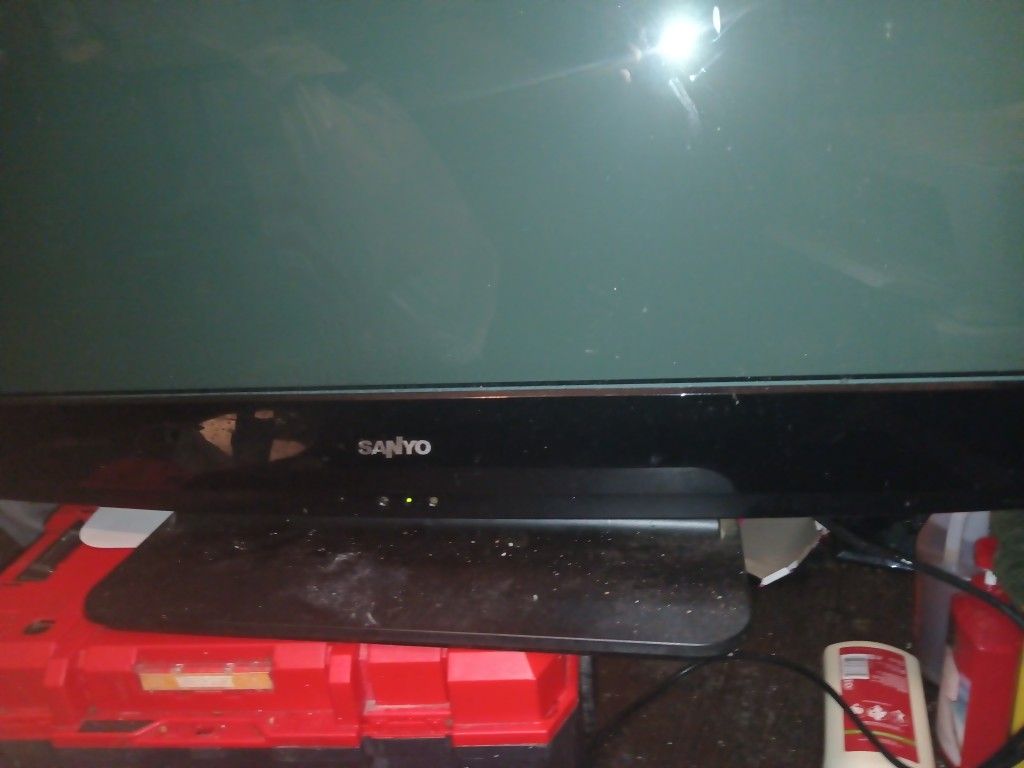Sanyo DP42740 TV