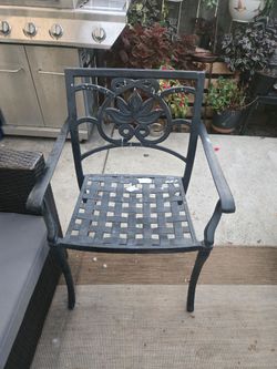 6 patio chairs