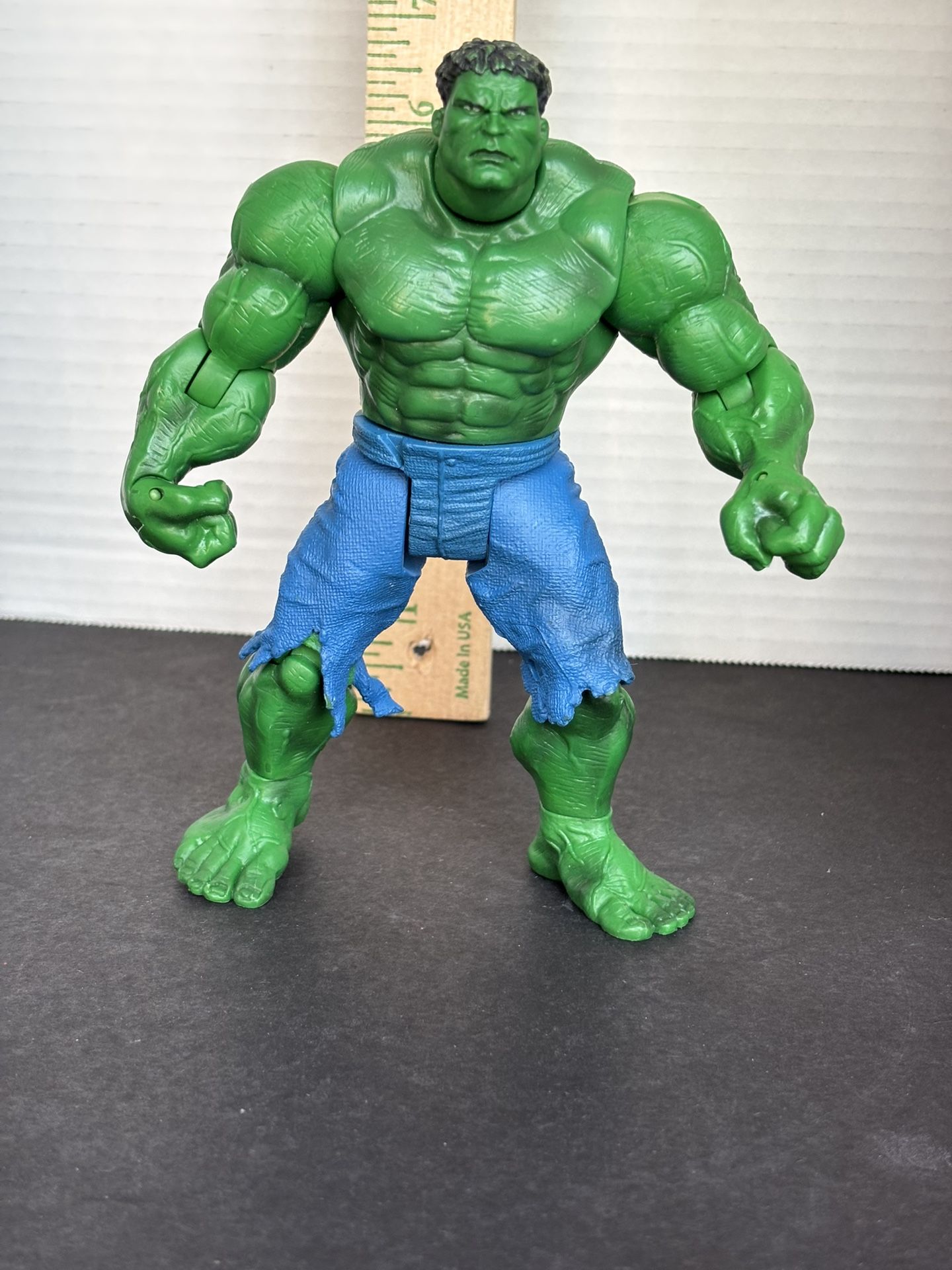 HULK FIGURE