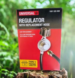 Universal Regulator with Replacement Hose