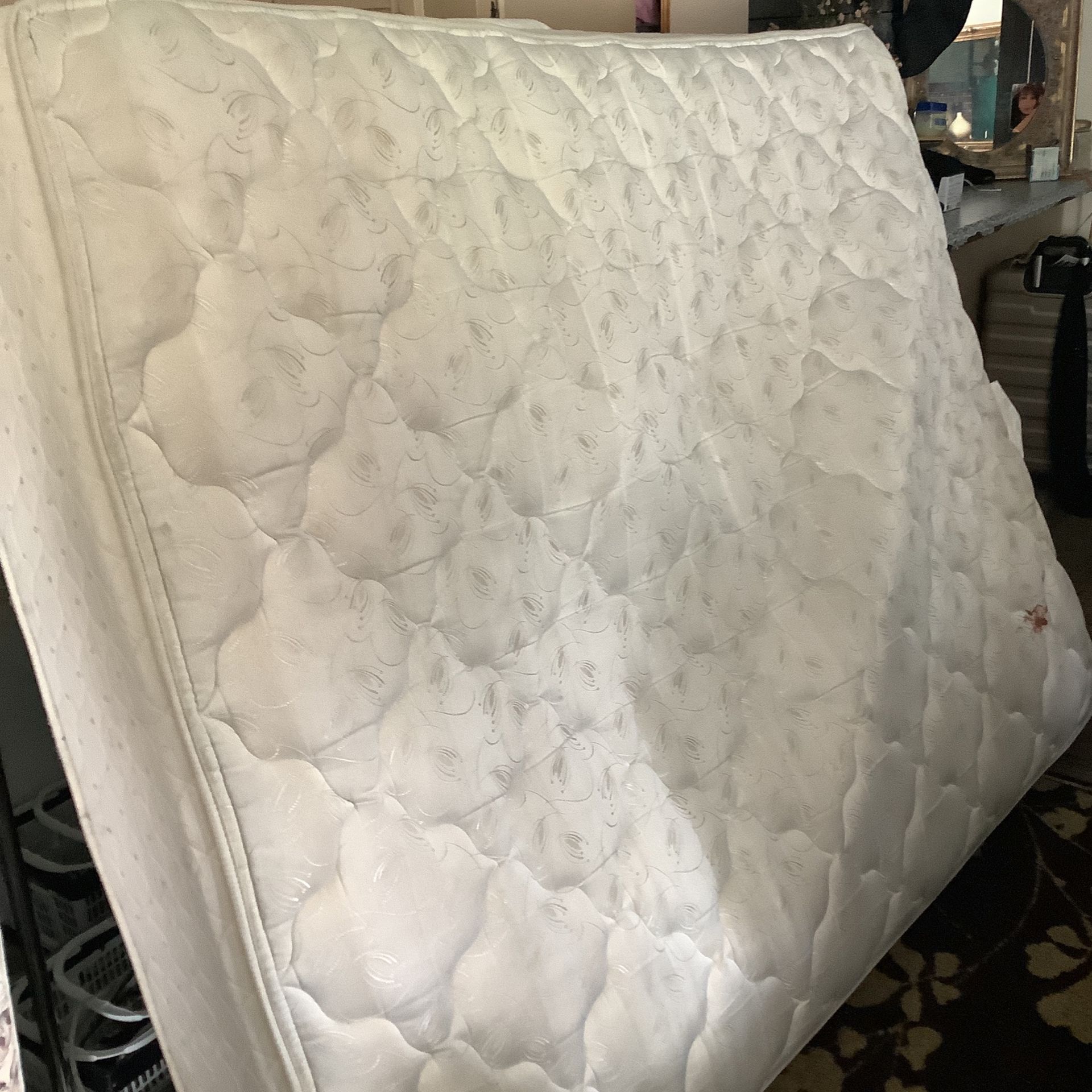 New Queen Box Spring And Use Queen Mattress