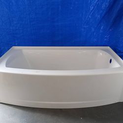 Brand new fiberglass tub for sale ‼️