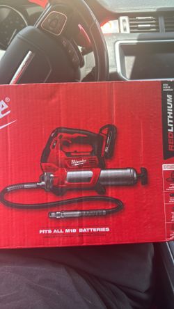 Milwaukee 2speed grease gun
