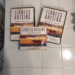 Lisa Bevere LIONESS ARISING Bible Study