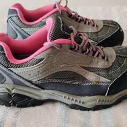 Women's steel toe work shoes - 7.5