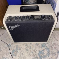 Fender Mustang LT25 