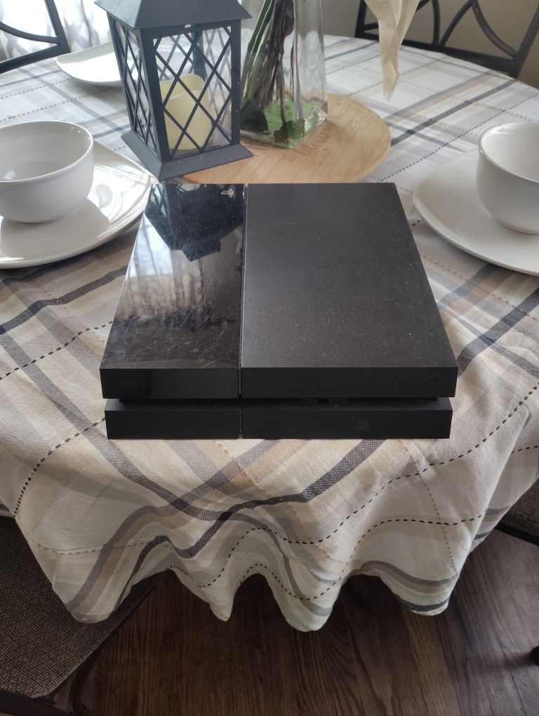 PS4
