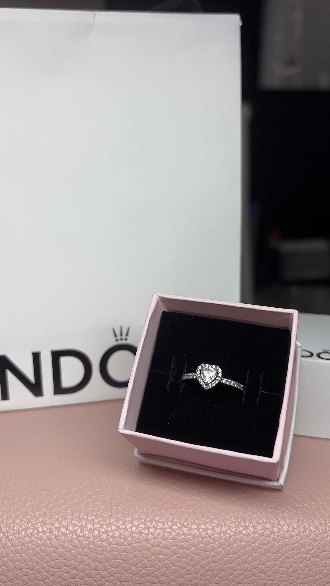 Pandora Ring