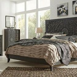 Paxberry Black Panel Bedroom Set

