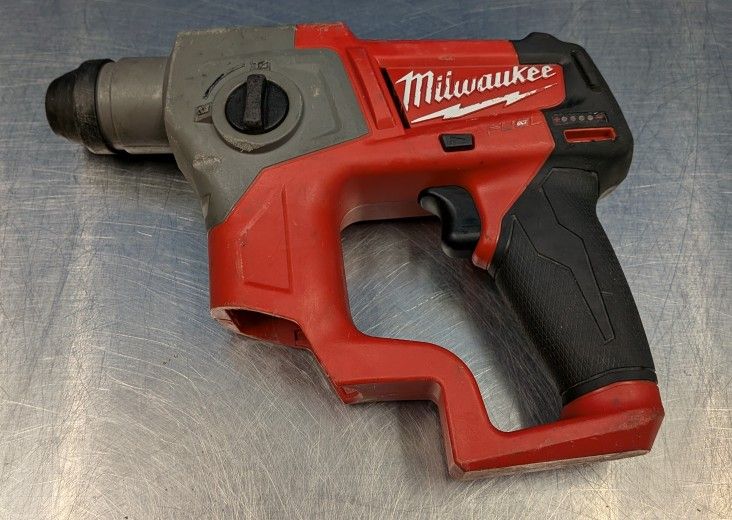 Milwaukee 2416-20 Rotary Hammer