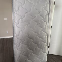 Seally Twin Mattress