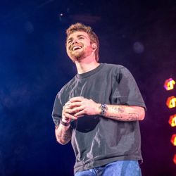  🎟️ Alex Warren Tickets – Grant Park Chicago