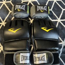 Everlast Heavy Bag Gloves. 