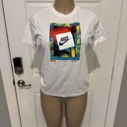 Youth, large Nike shirt