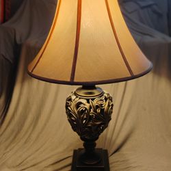 $25 Ashley Furniture Three-way Lamp With Bulb