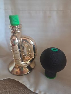Vintage Avon Car Horn Decanter