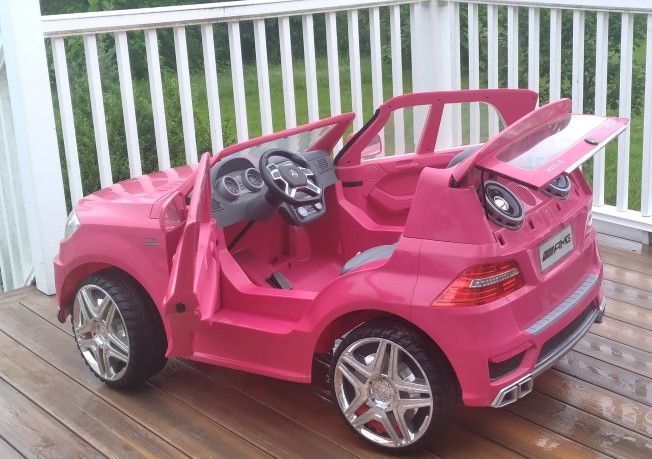 Kid Trax 2 Seater Mercedes GL 63 12V Powered Ride On