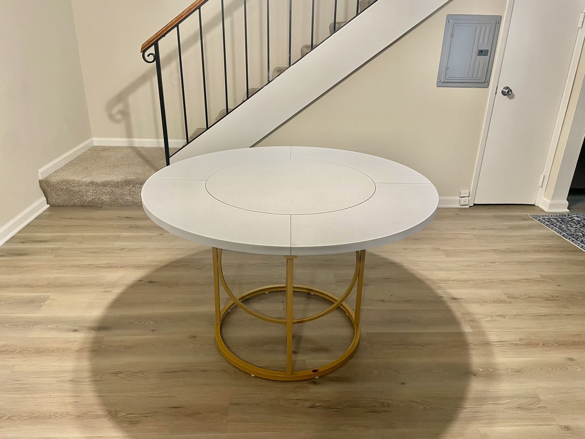 White Round Dining Table 
