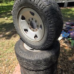 17 Inch Wheels   8 Lug 