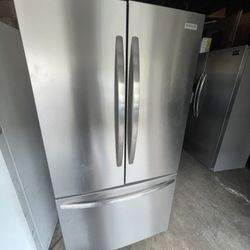 New Frigidaire Refrigerator 