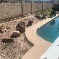 Decorative Yard Rocks