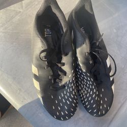 Adidas Soccer Shoes Size 7.5