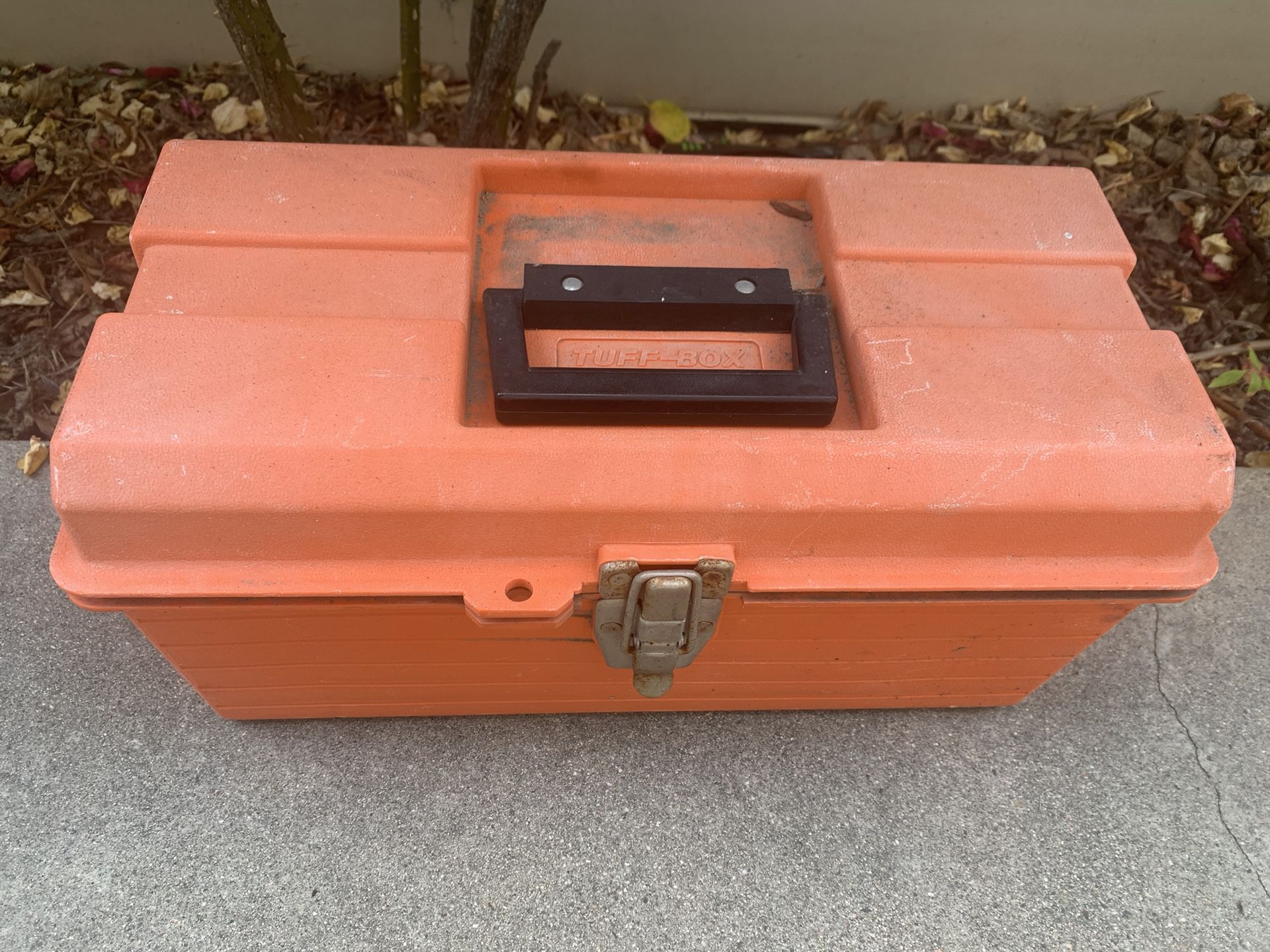 Black & Decker Cordless Sander for Sale in Murrieta, CA - OfferUp