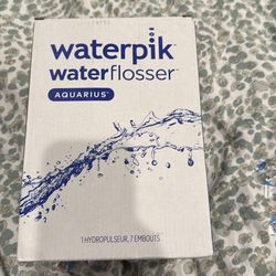 Aquarius water flosser