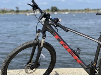 Trek Marlin5  Gen 3 – Like New 🔥