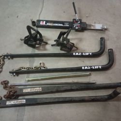 Tow Bar And Sway Bar Lot.