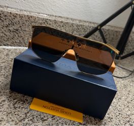 L V SUNGLASSES ✅🔥