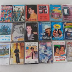 Variedad De Cassettes De Musica Mexicana