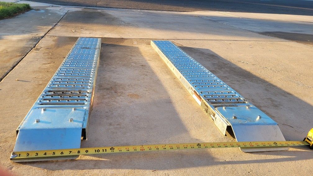 Haul Master Loading Ramps