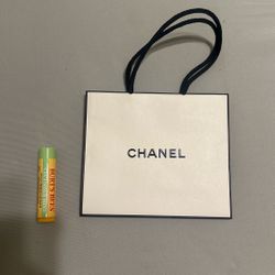 White paper Gift Bag