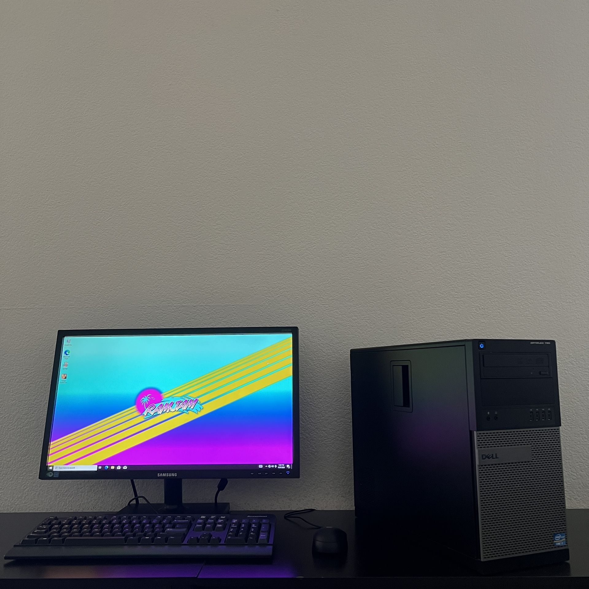 FAST Entry Level i7 Gaming PC Computer (i7-2600, GTX 950, 16GB RAM, 1TB SSD + 1TB HDD)