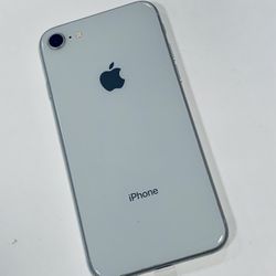 IPhone 8 64GB Fully unlocked 