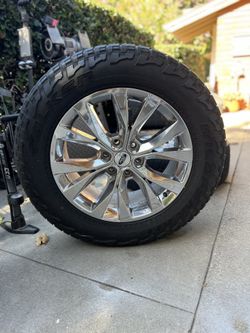 Falken Tires With Ford F150 Rims 275/60R20 . . Ford F150 Stock Tires And Rims. Asking $550 Or Best Offer Tread Is Still Very Good On The Tires.