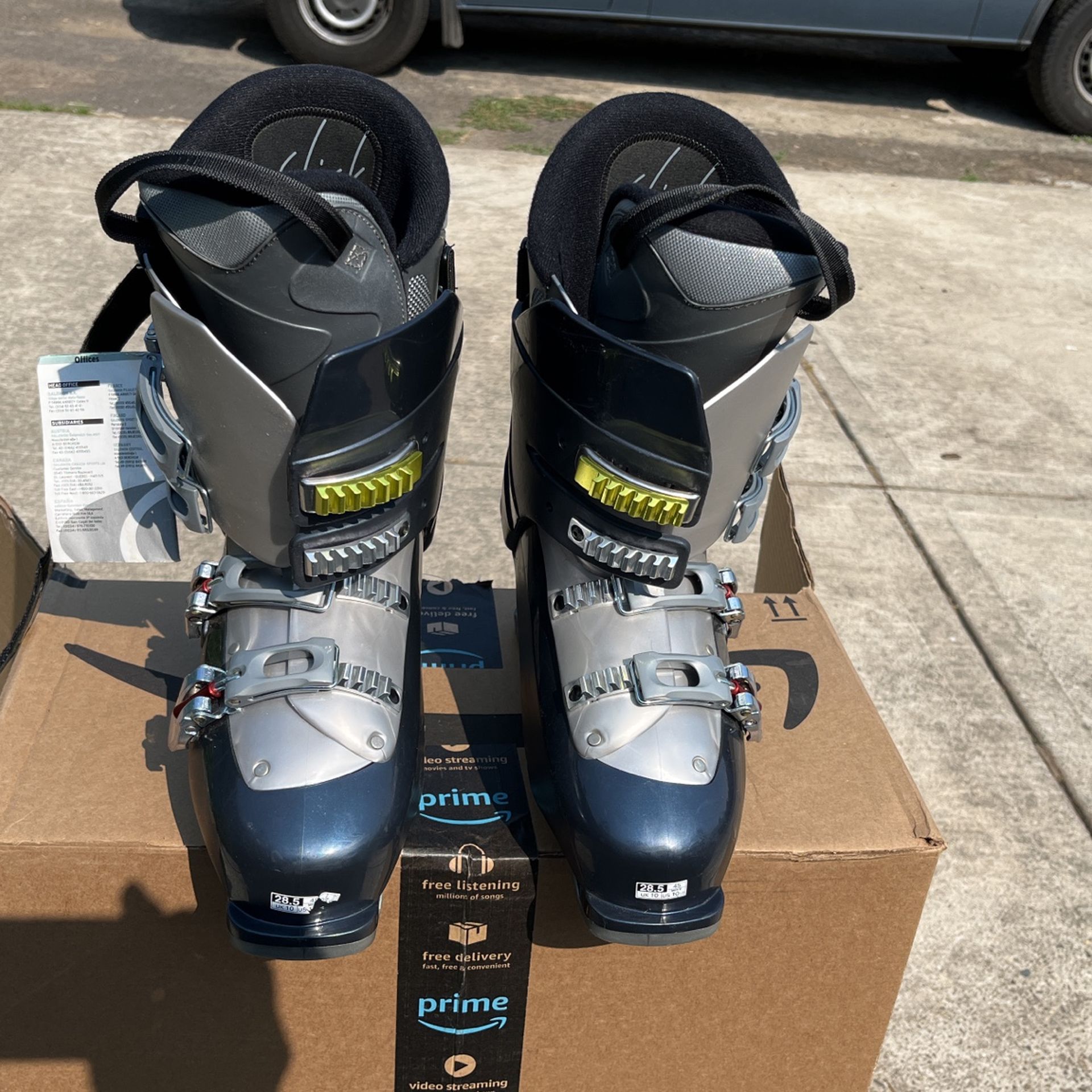 Men’s Salomon Ski Boots Size 10