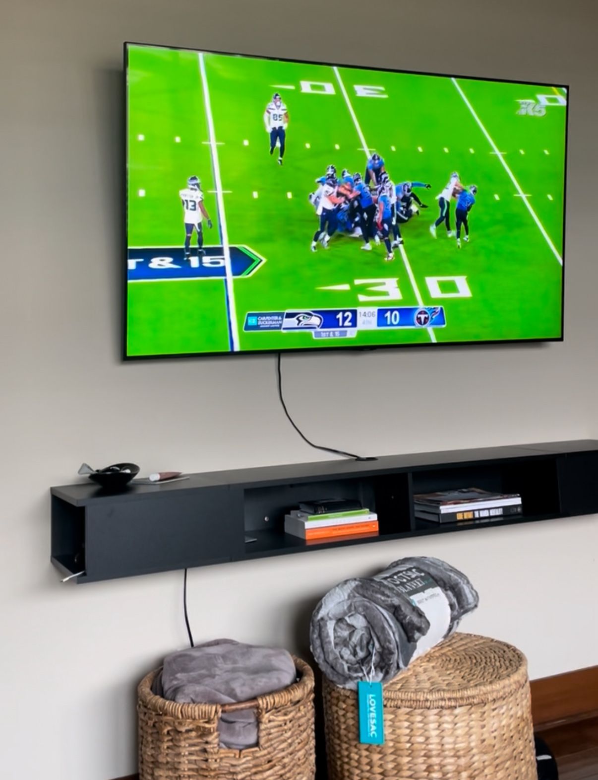 70 Inch Black Floating TV Stand