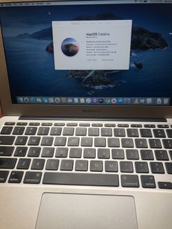 Apple MacBook Air 11” 2015 Laptop