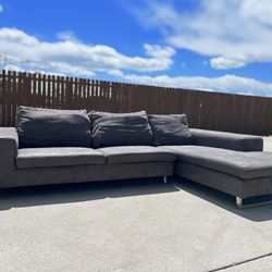 *FREE DELIVERY* Modern Gray Sectional!