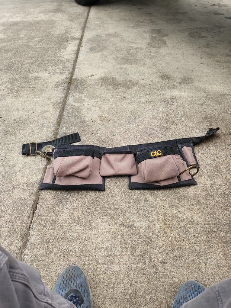 CLC Construction tool Bags